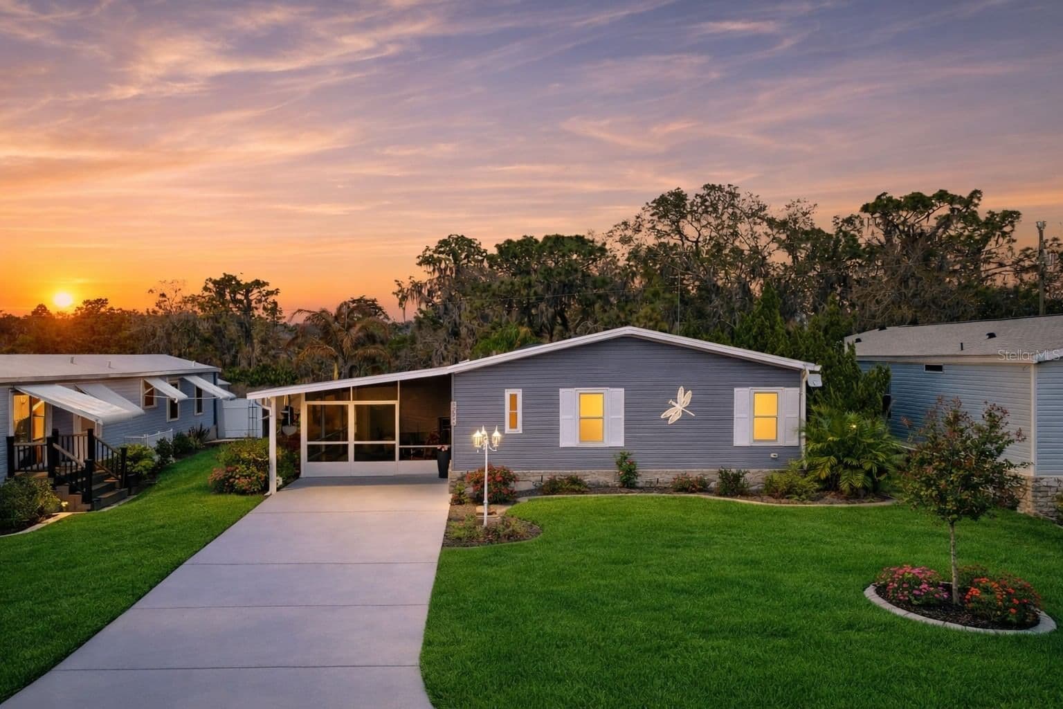 8568 BREEZE HILL