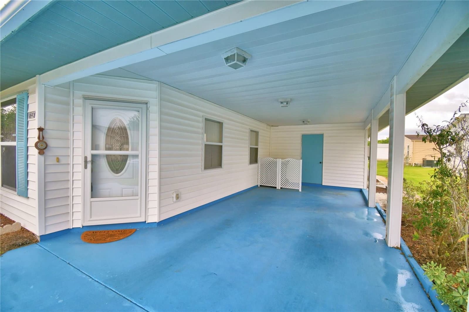 Photo 5 of 1690 COLONNADES