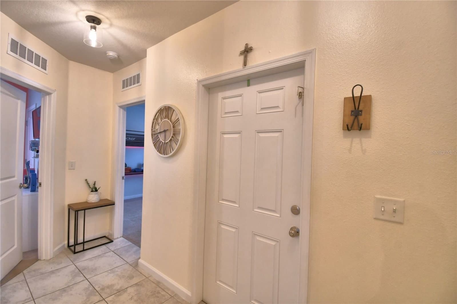Photo 5 of 542 EAGLE LANDING BOULEVARD