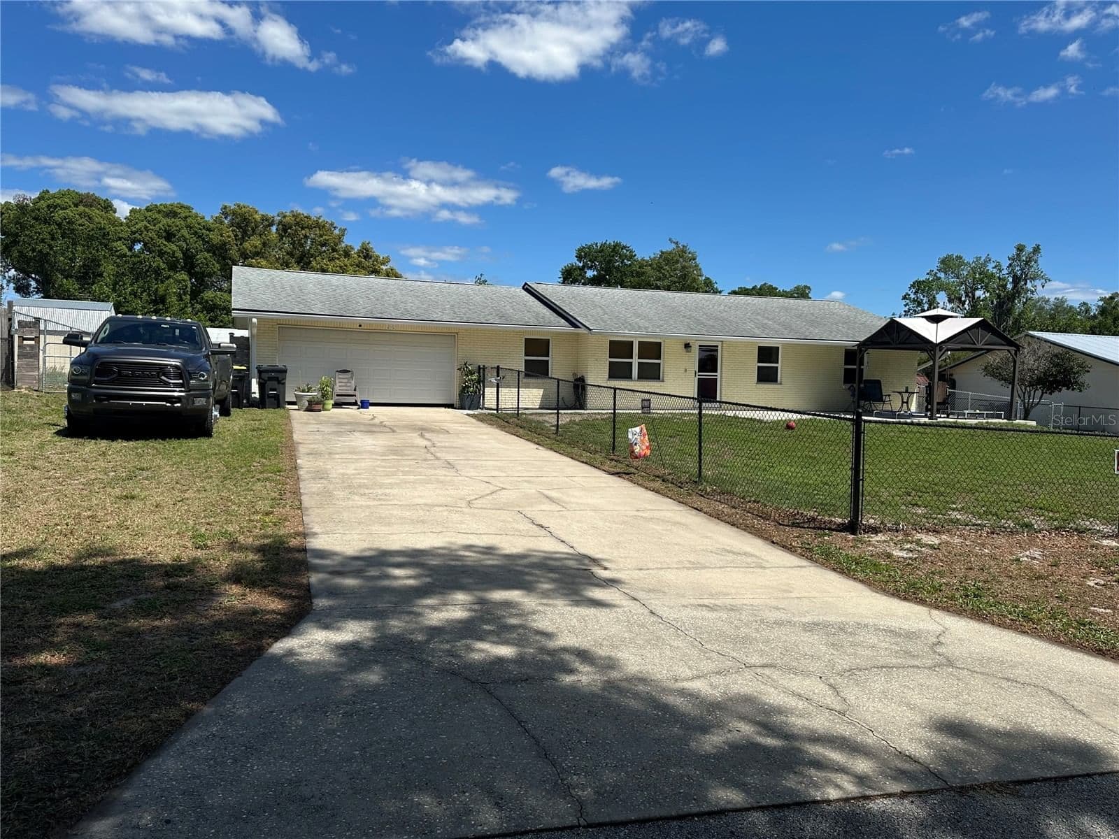 7411 ORANGE CREST