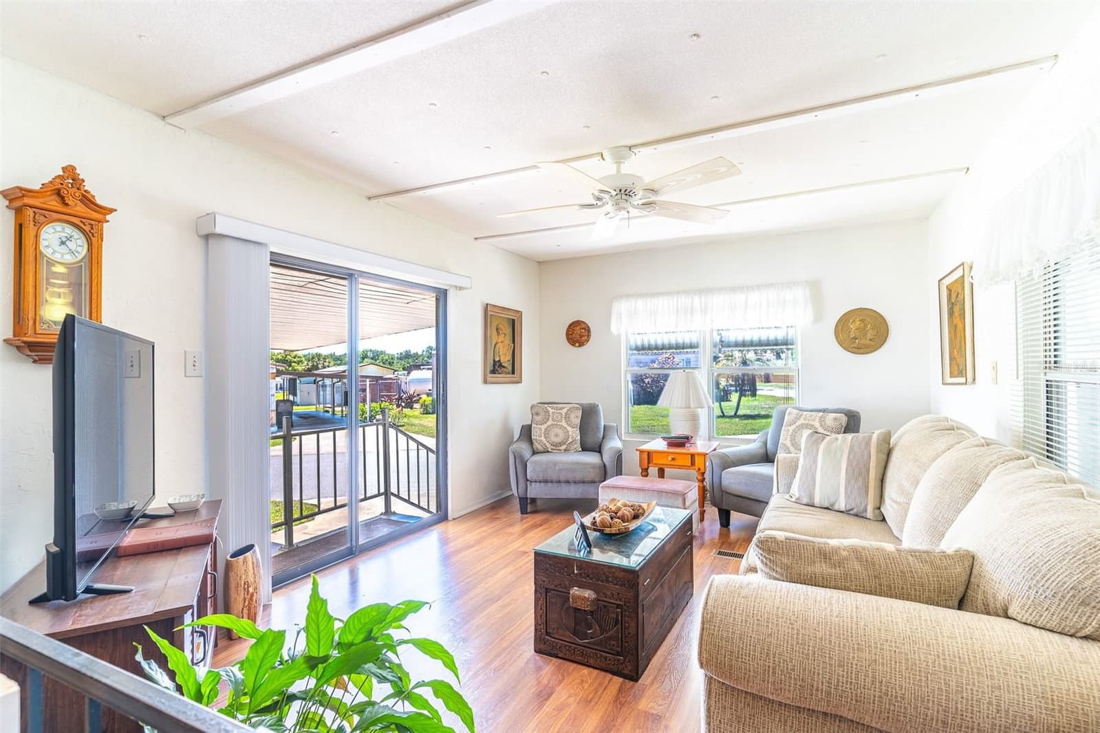 107 EDGEWOOD