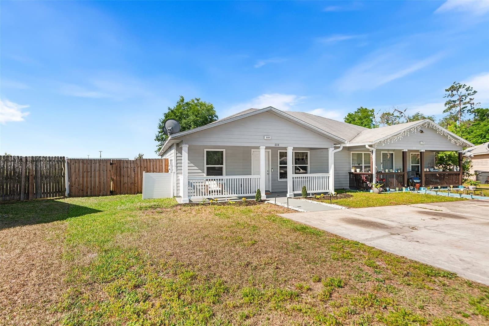608 PINEVILLE