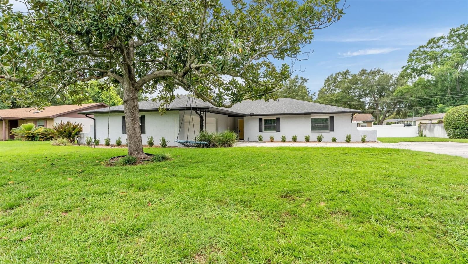 Photo 4 of 1717 TIERRA ALTA