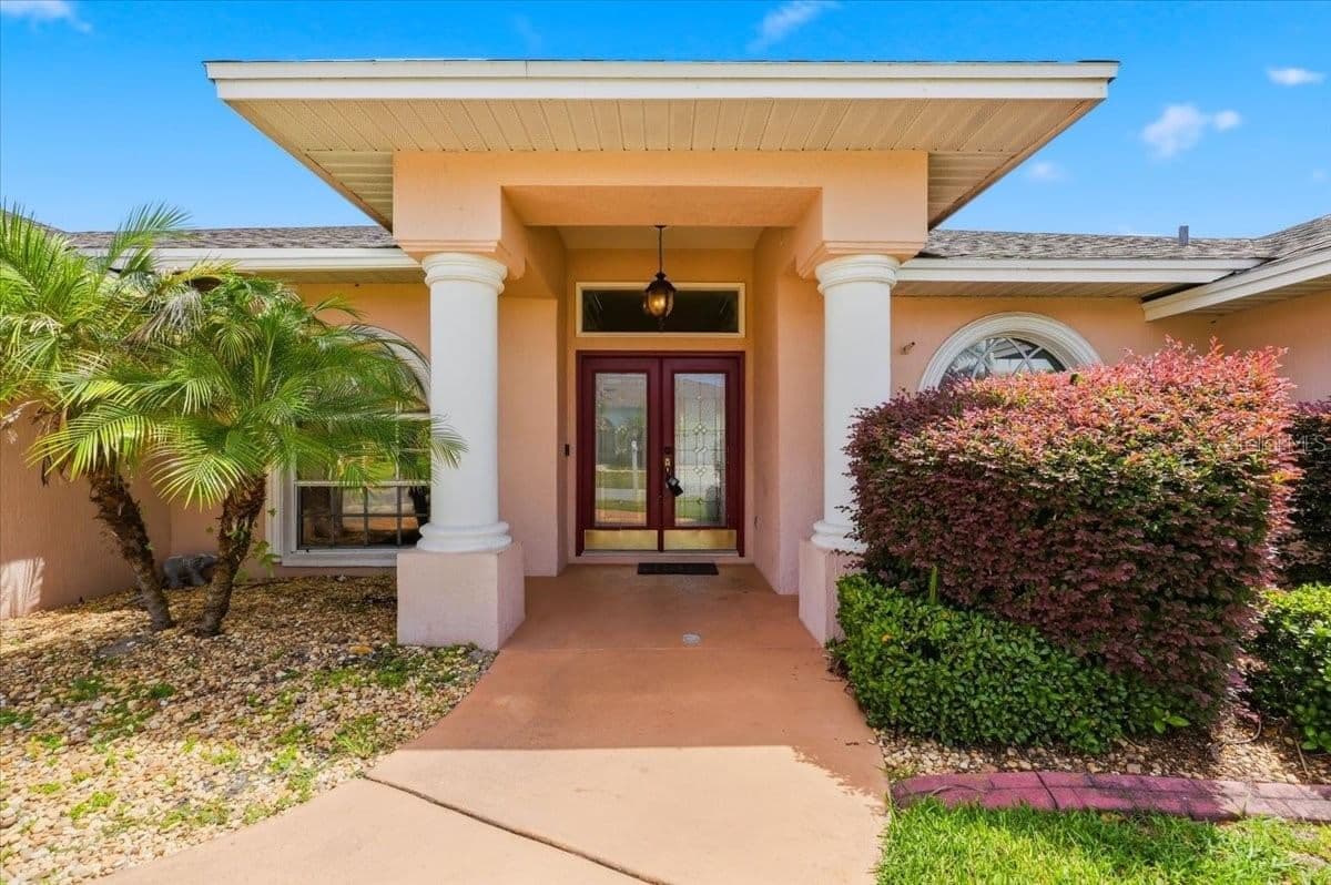 Photo 5 of 315 LANCEOLATE