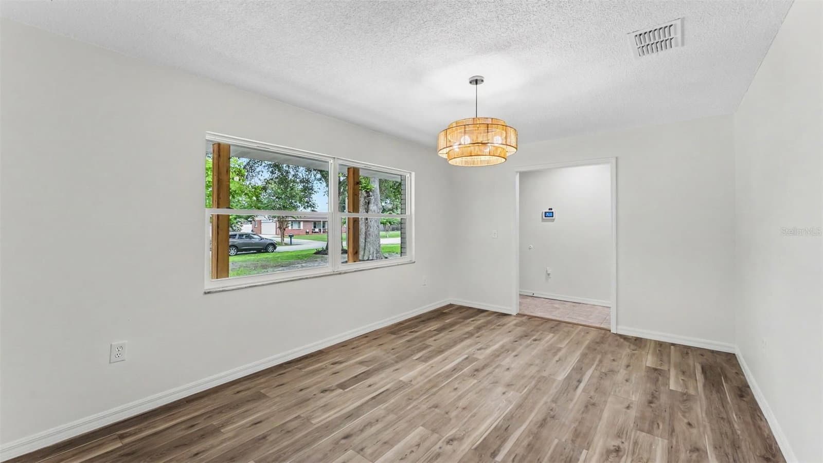 Photo 4 of 7209 GROVE