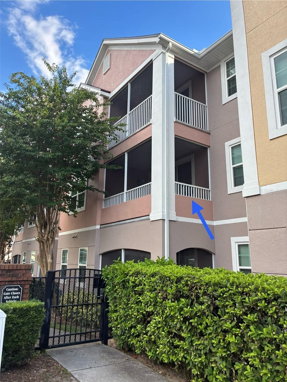3315 PARKCHESTER SQUARE