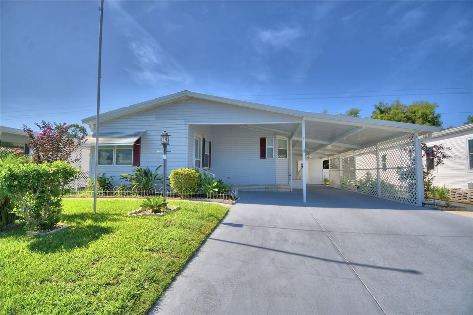 6086 SOUTHERN OAKS