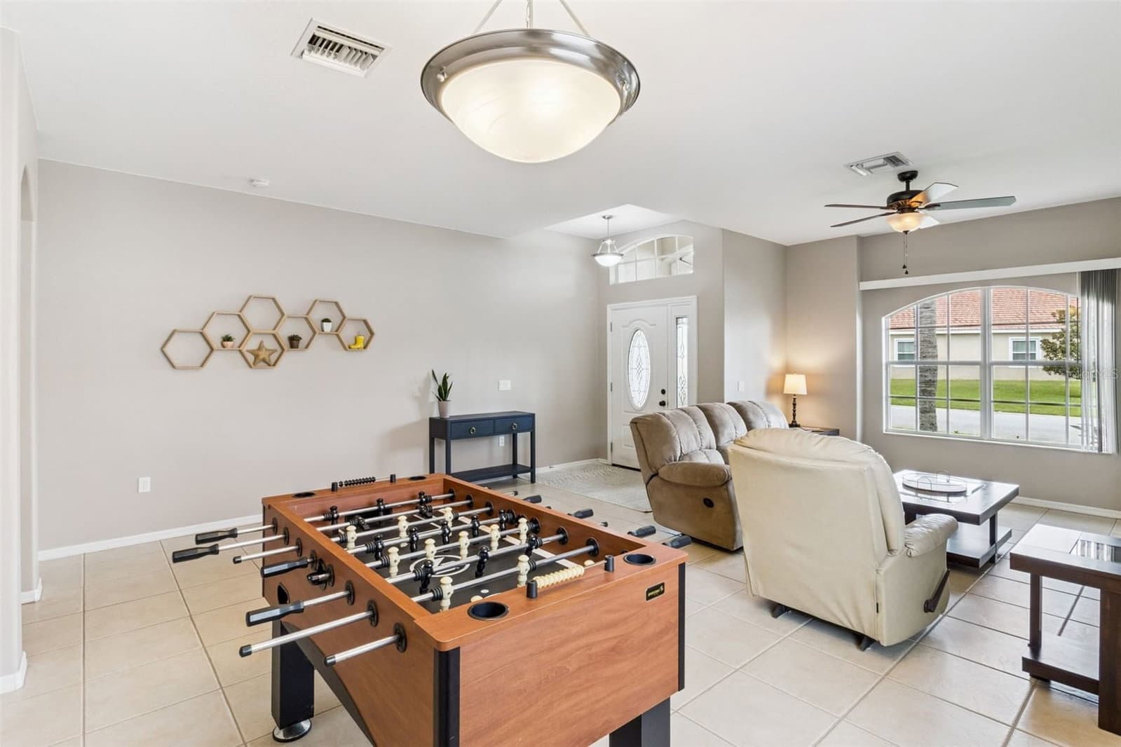 Photo 5 of 1742 ALTAVISTA CIRCLE
