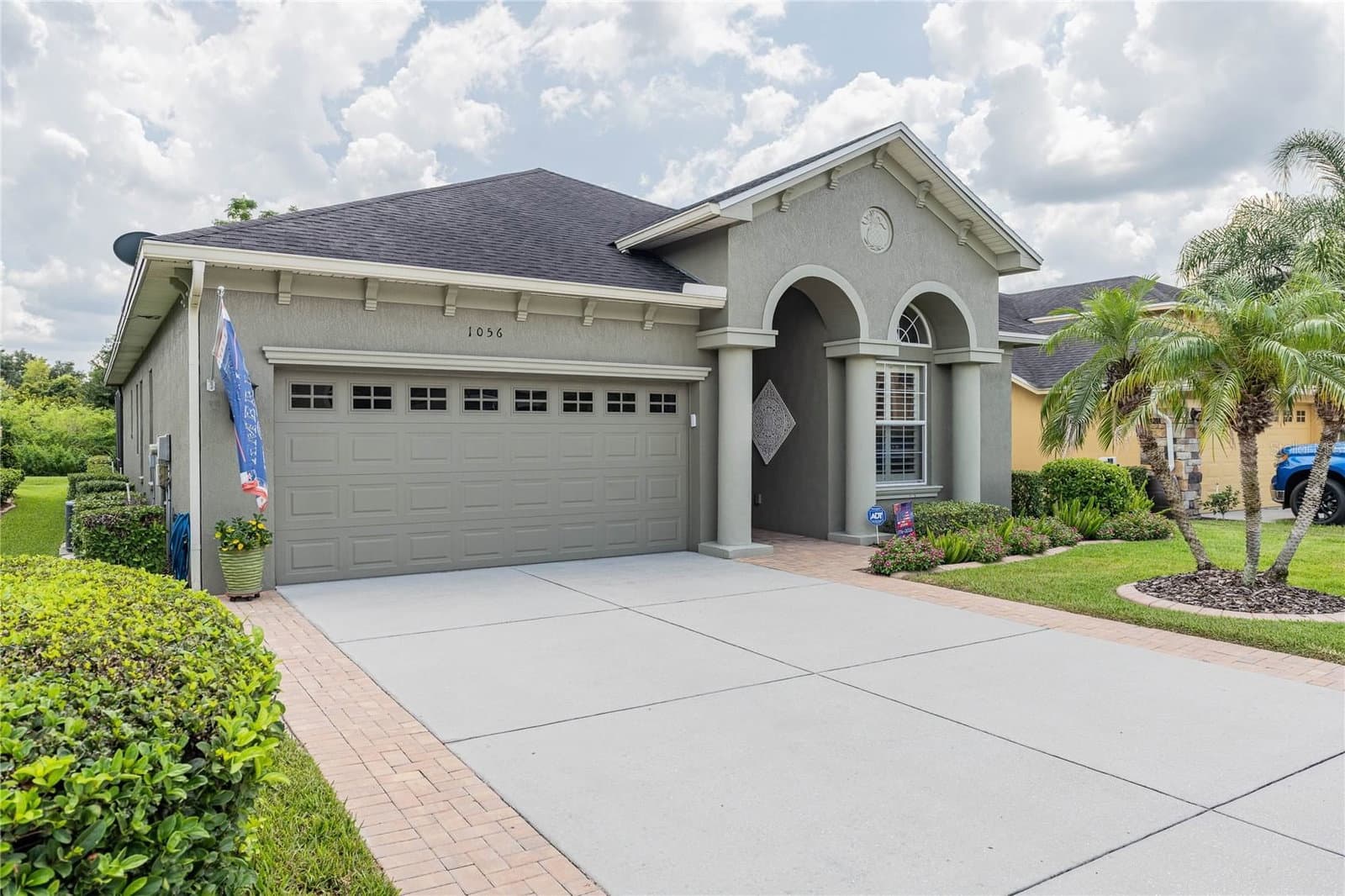1056 STONEY CREEK