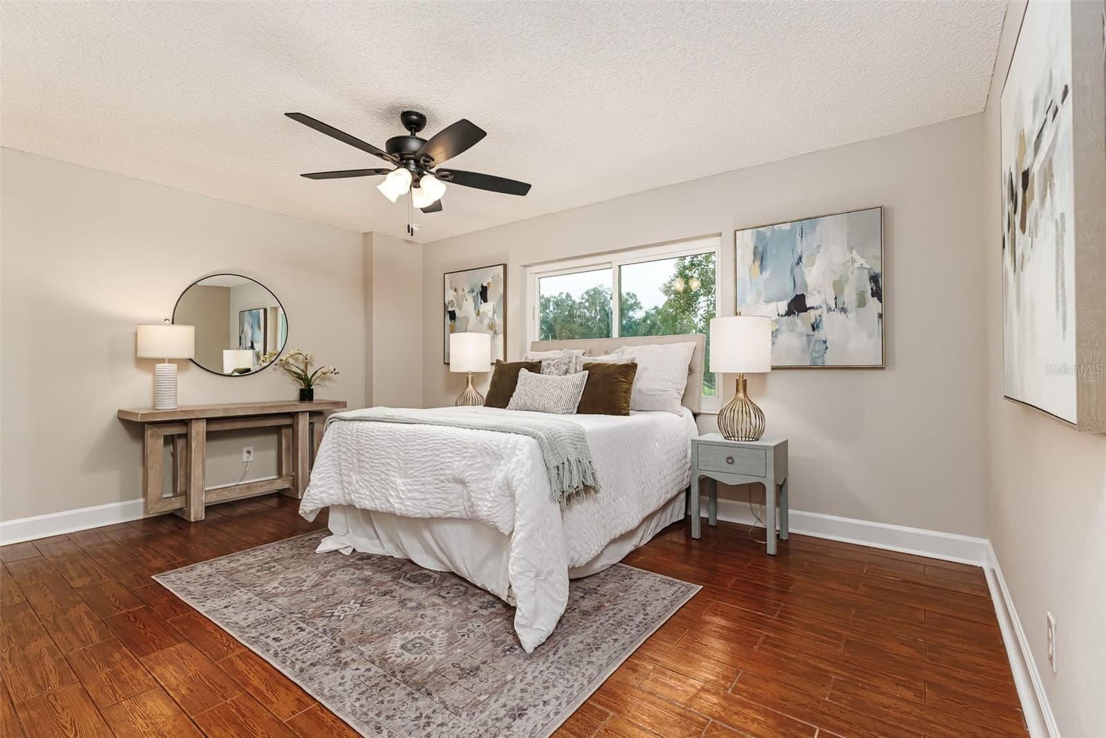 Photo 4 of 2923 FORESTBROOK
