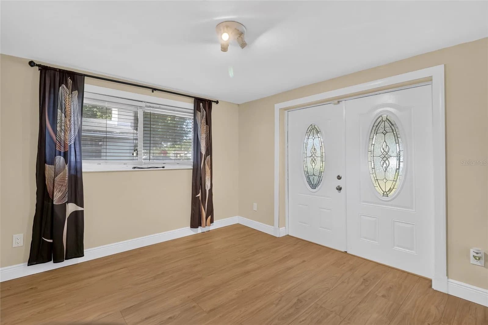 3104 STEWART