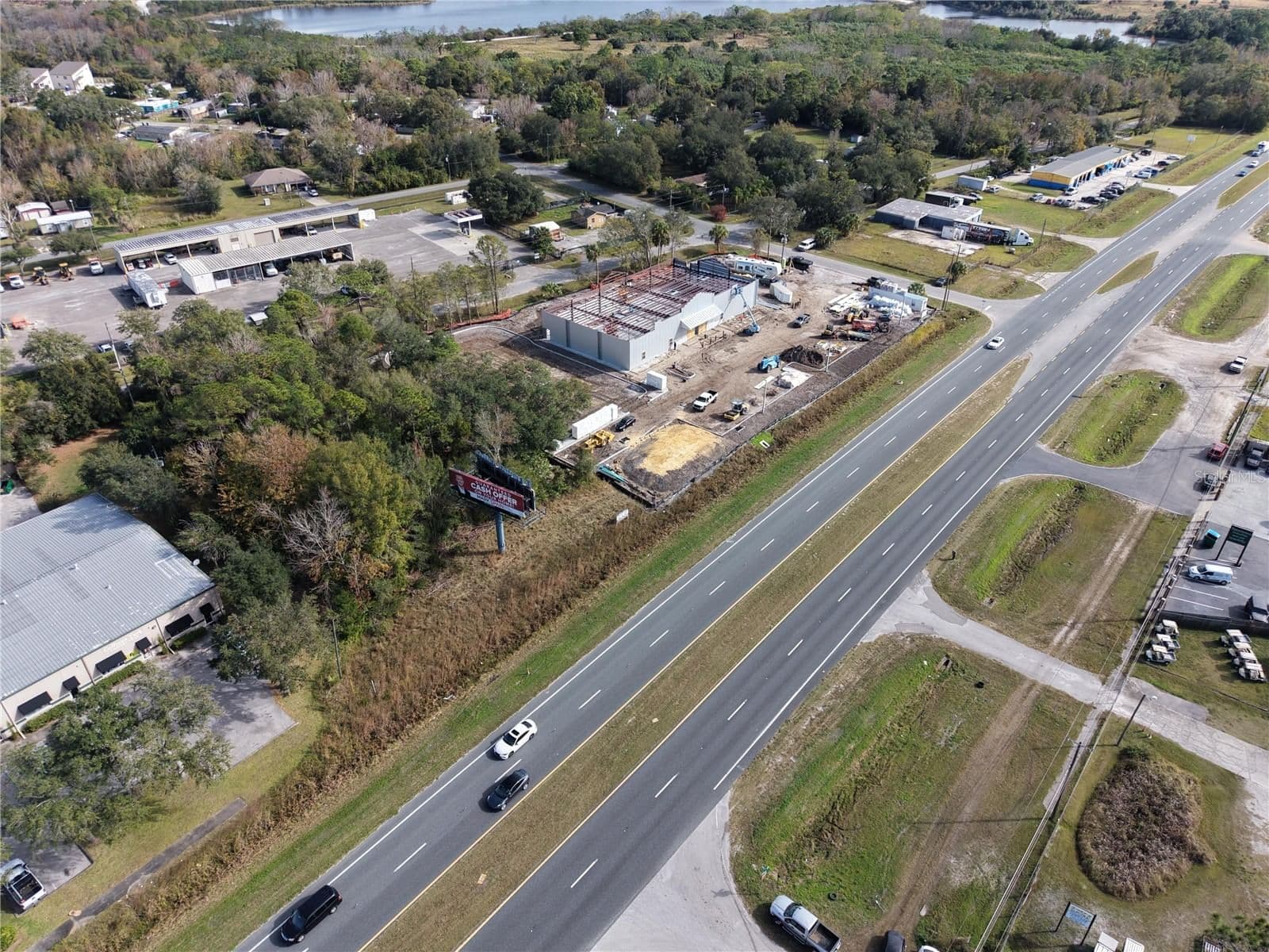 Photo 5 of E COLONIAL DR