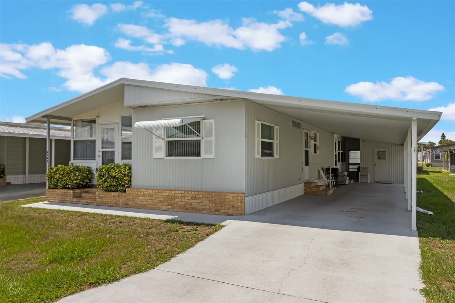 4246 CEDARWOOD