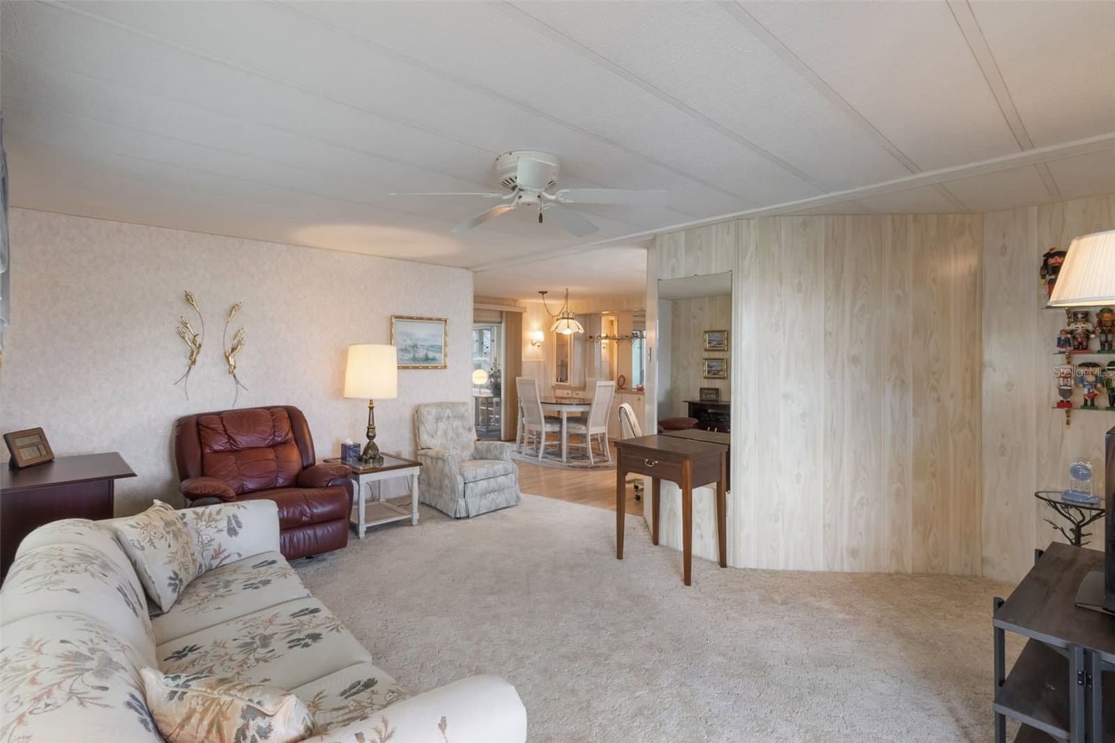 4246 CEDARWOOD