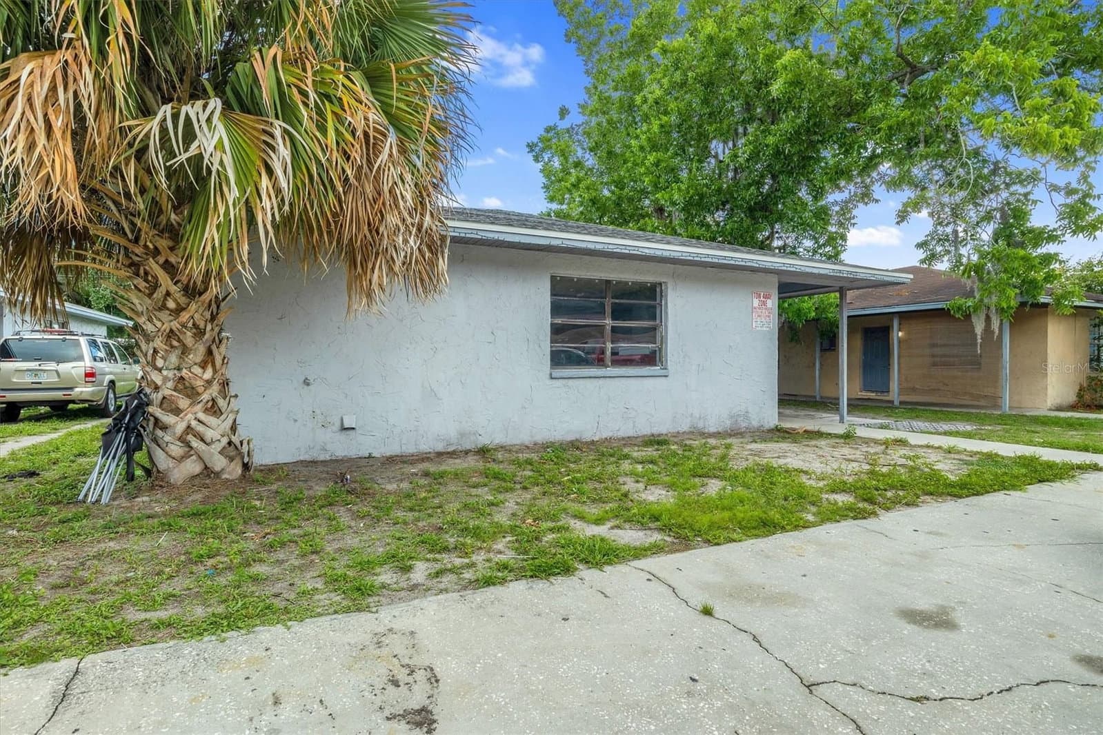 2464 CHESTNUT WOODS