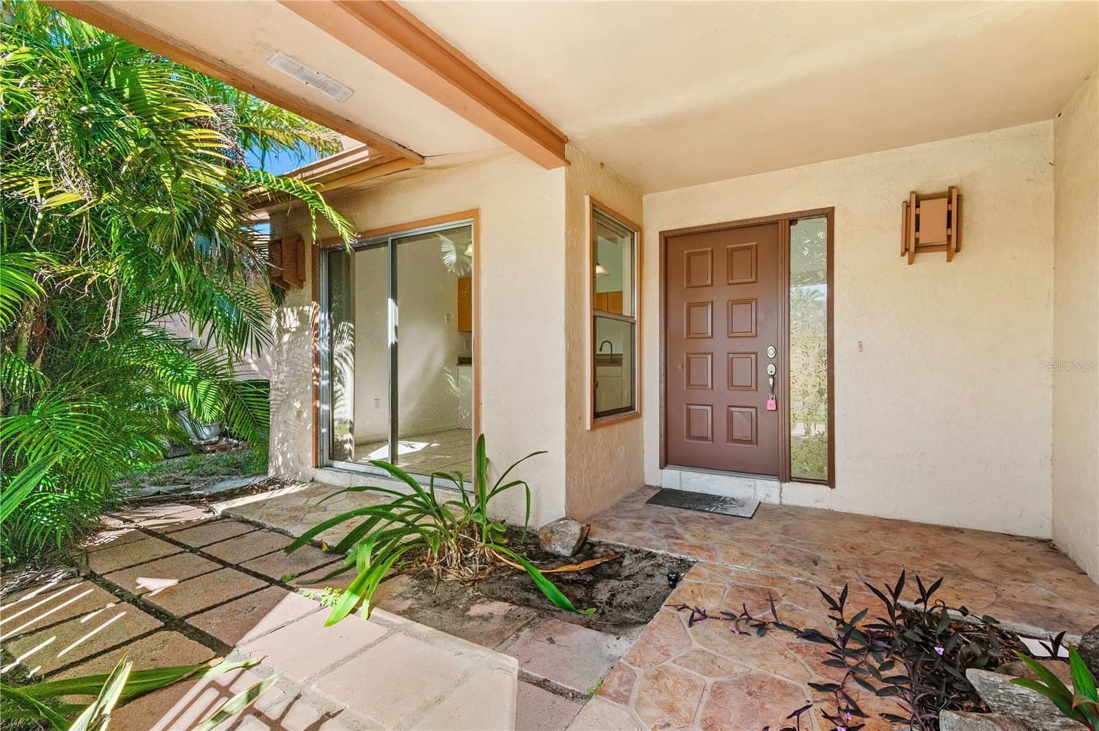 6479 ROYAL WOODS