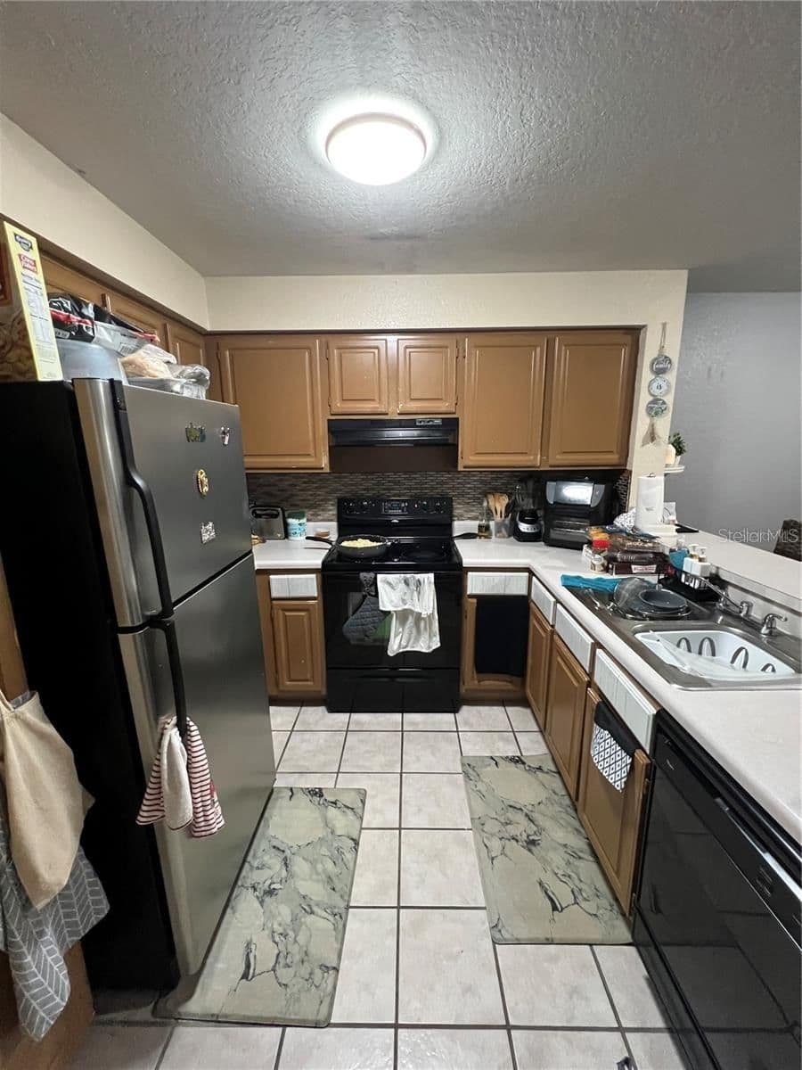 13941 FAIRWAY ISLAND