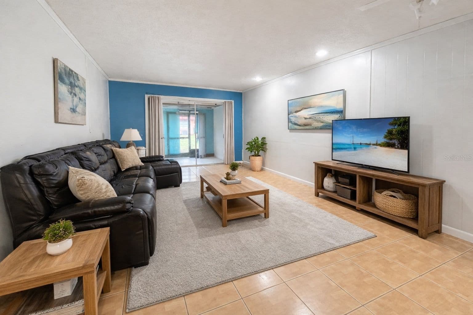 2929 OAK RIDGE