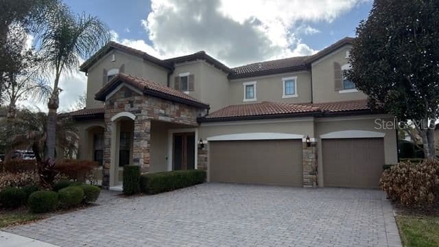 9442 ROYAL ESTATES