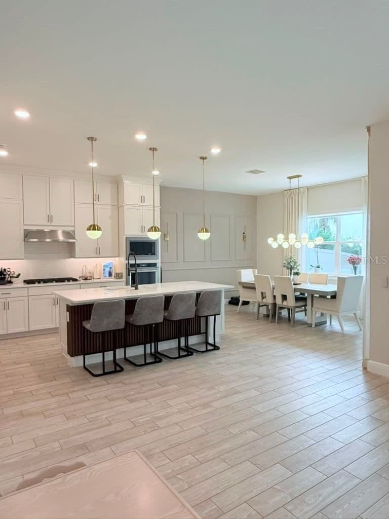 10275 PARK ESTATES