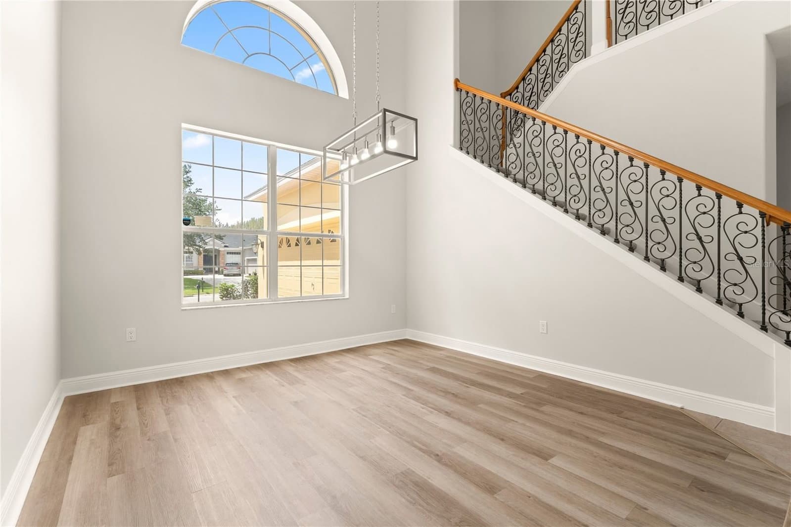 3542 WIND RIVER