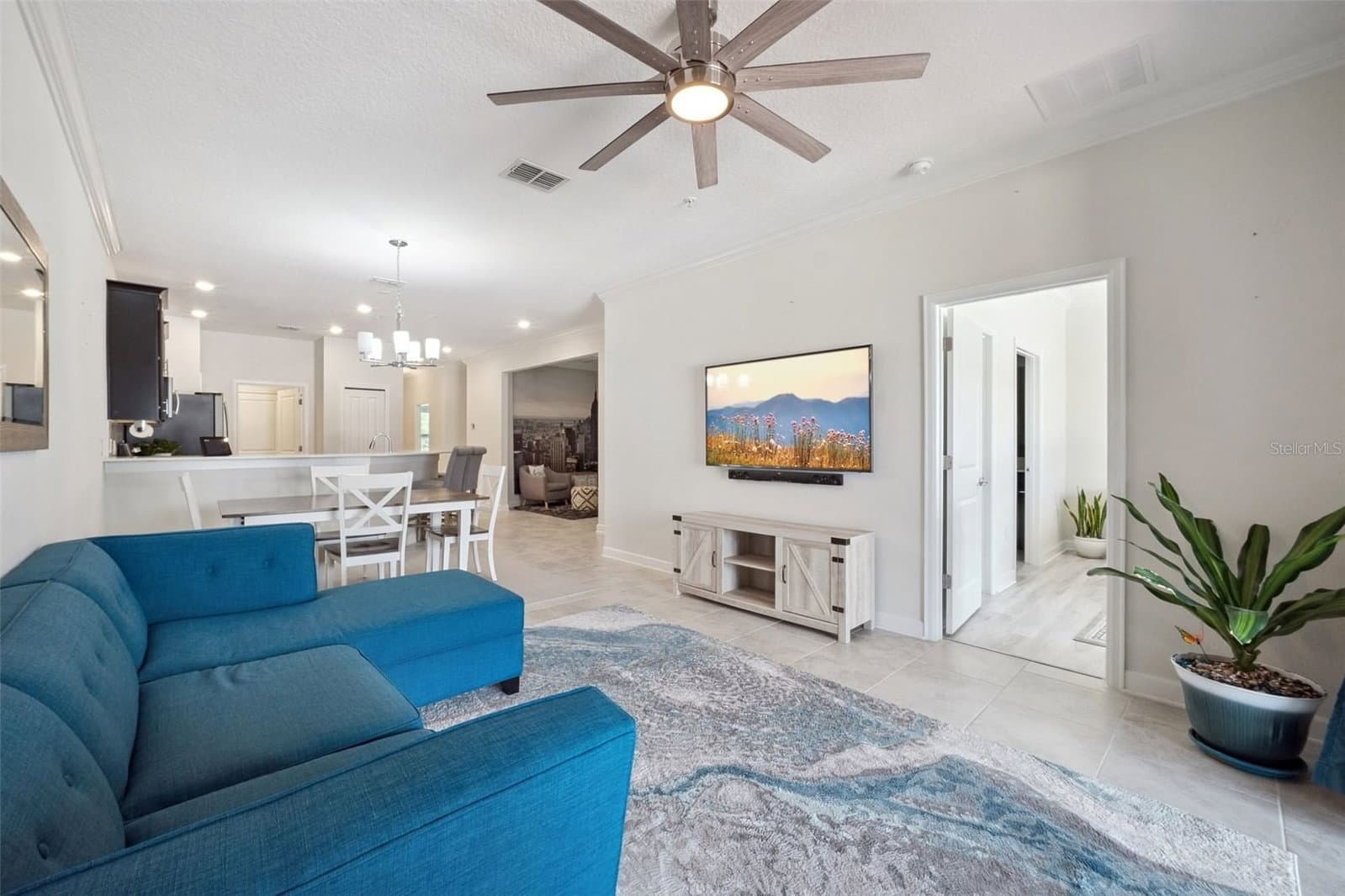 3569 BELLAND