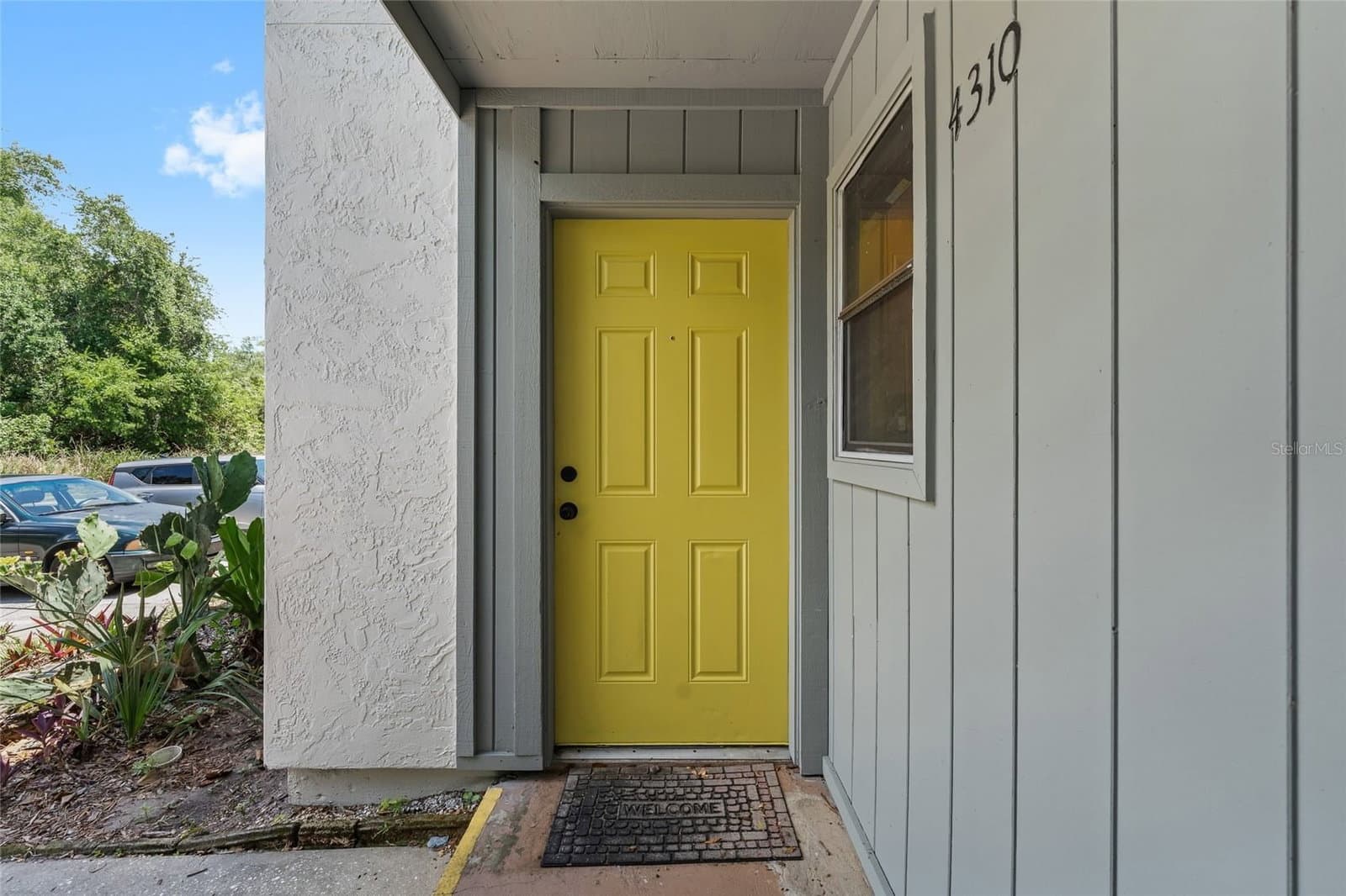 4310 LAKEWAY