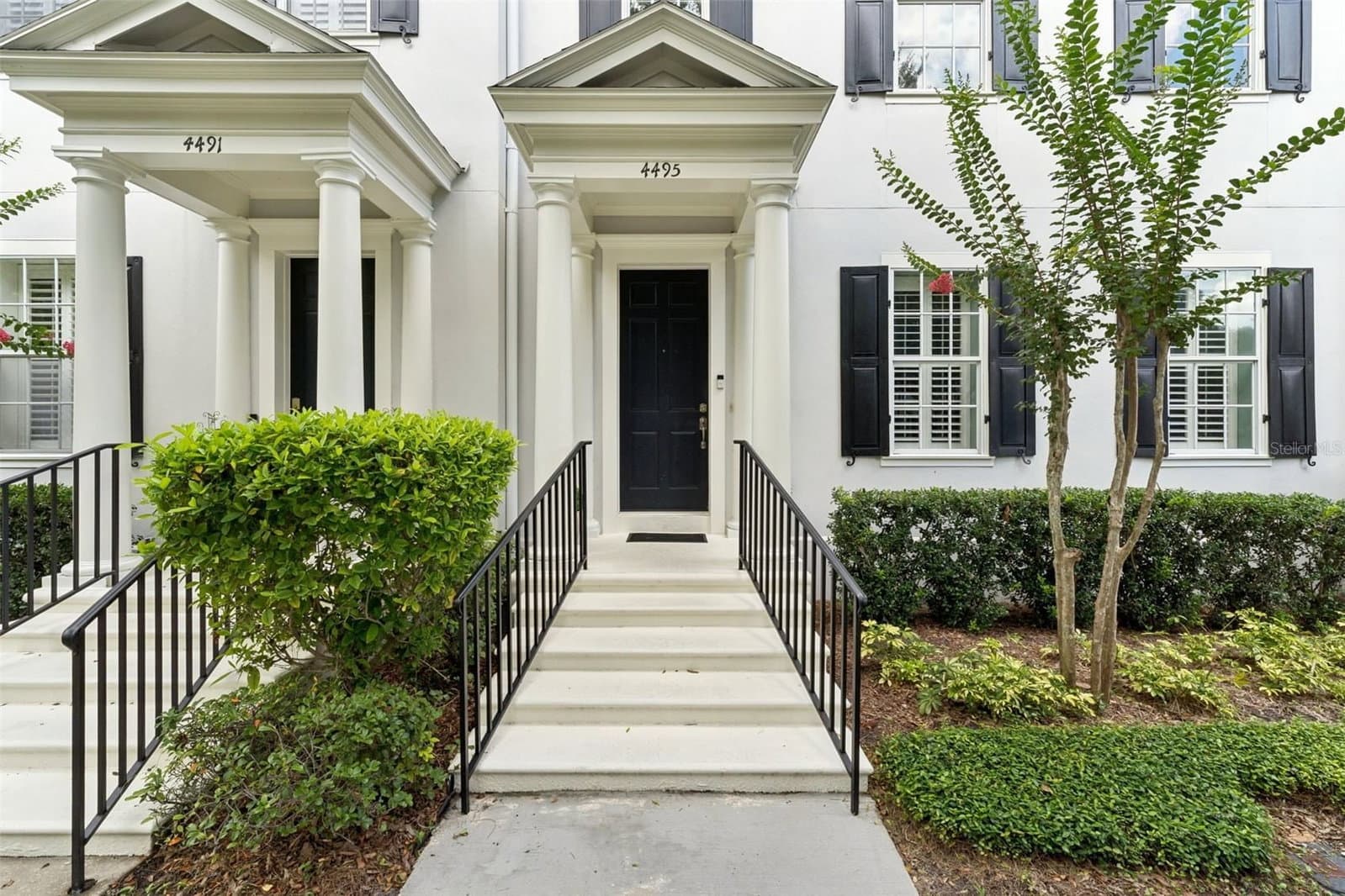 4495 TWINVIEW
