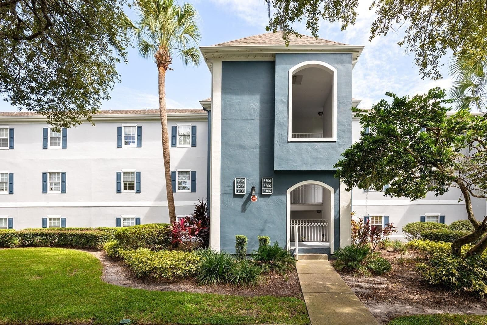 3206 CLUBSIDE DRIVE