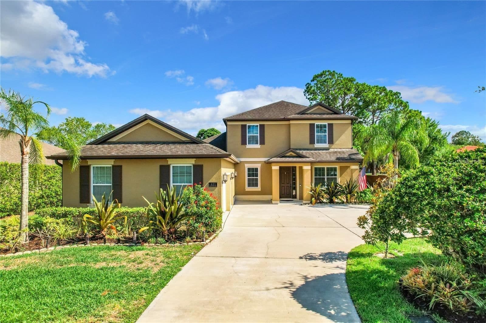 421 MEADOWRIDGE