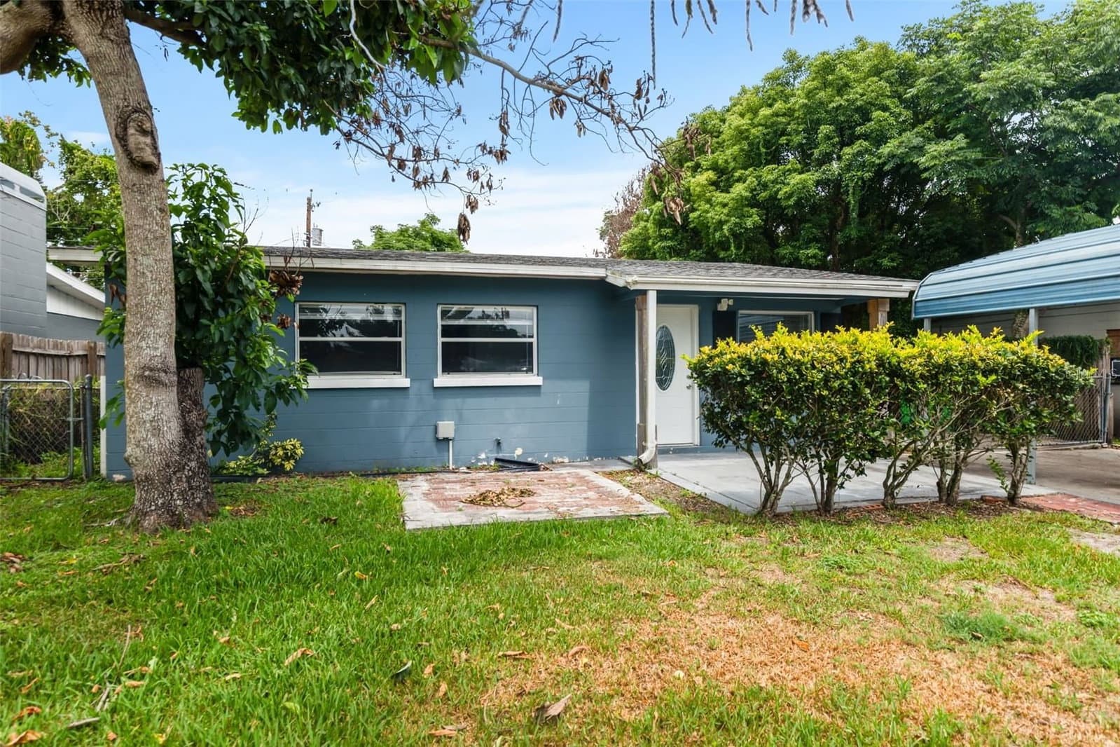 1039 WOODLAND