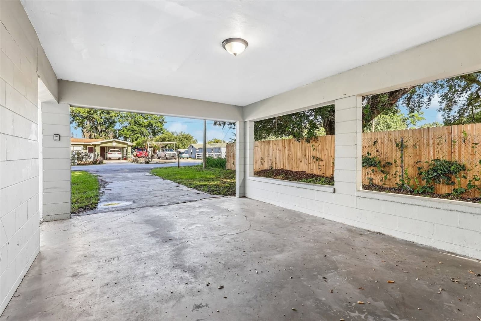 Photo 5 of 1680 32ND