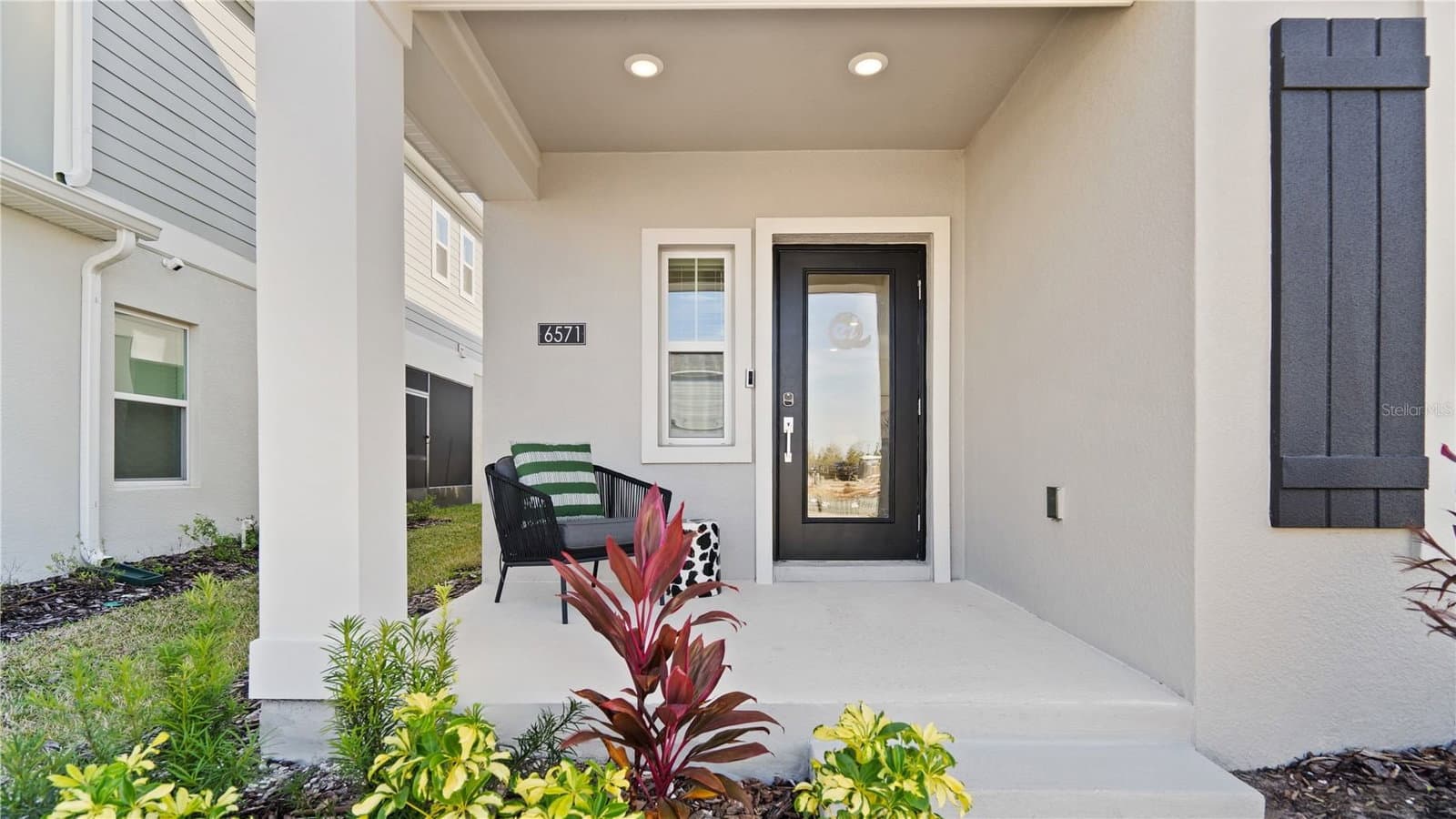 6571 EASTWOOD CROSS