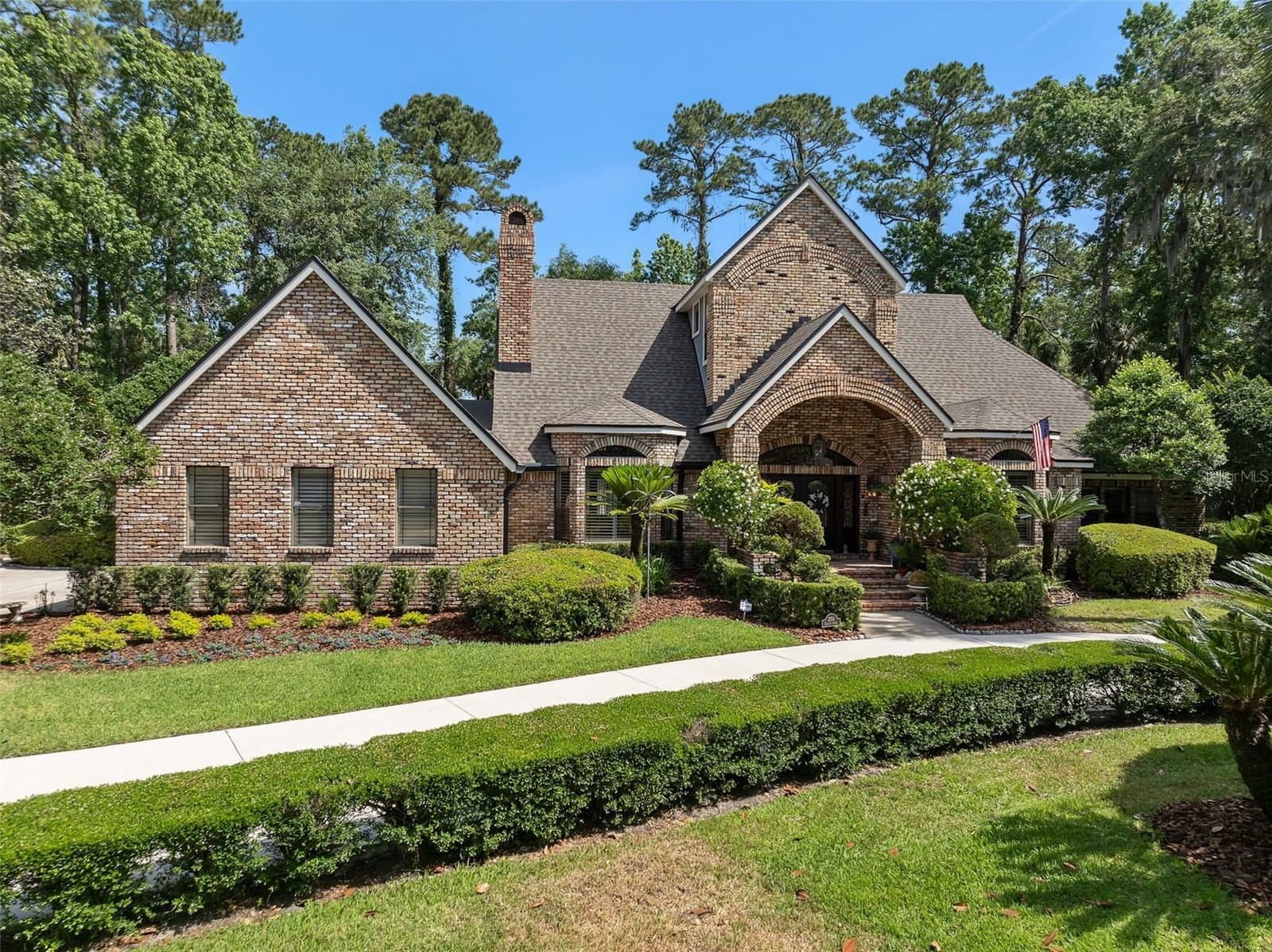2214 EARLEAF