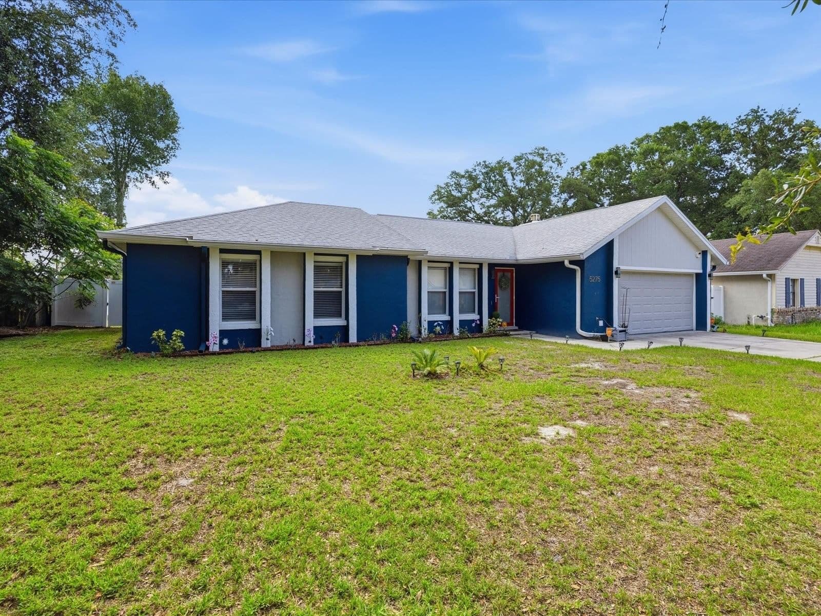 5275 SIGNAL HILL