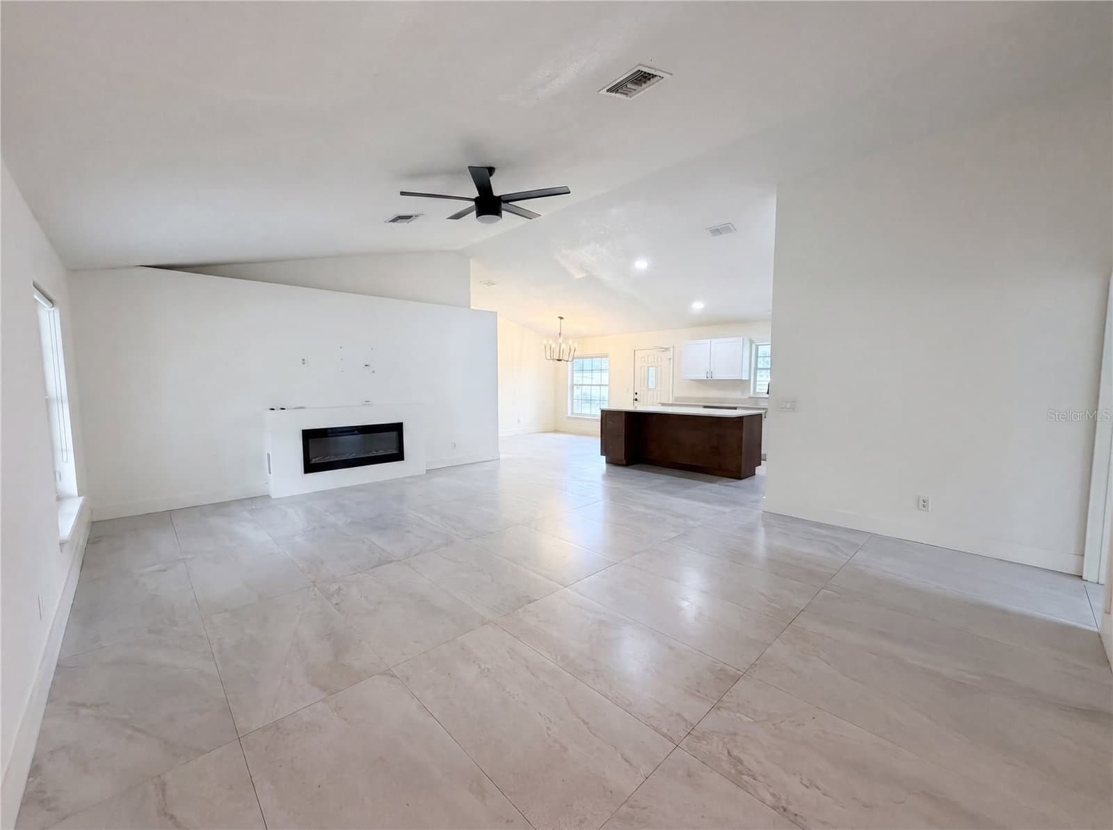Photo 4 of 11200 ROSEHILL