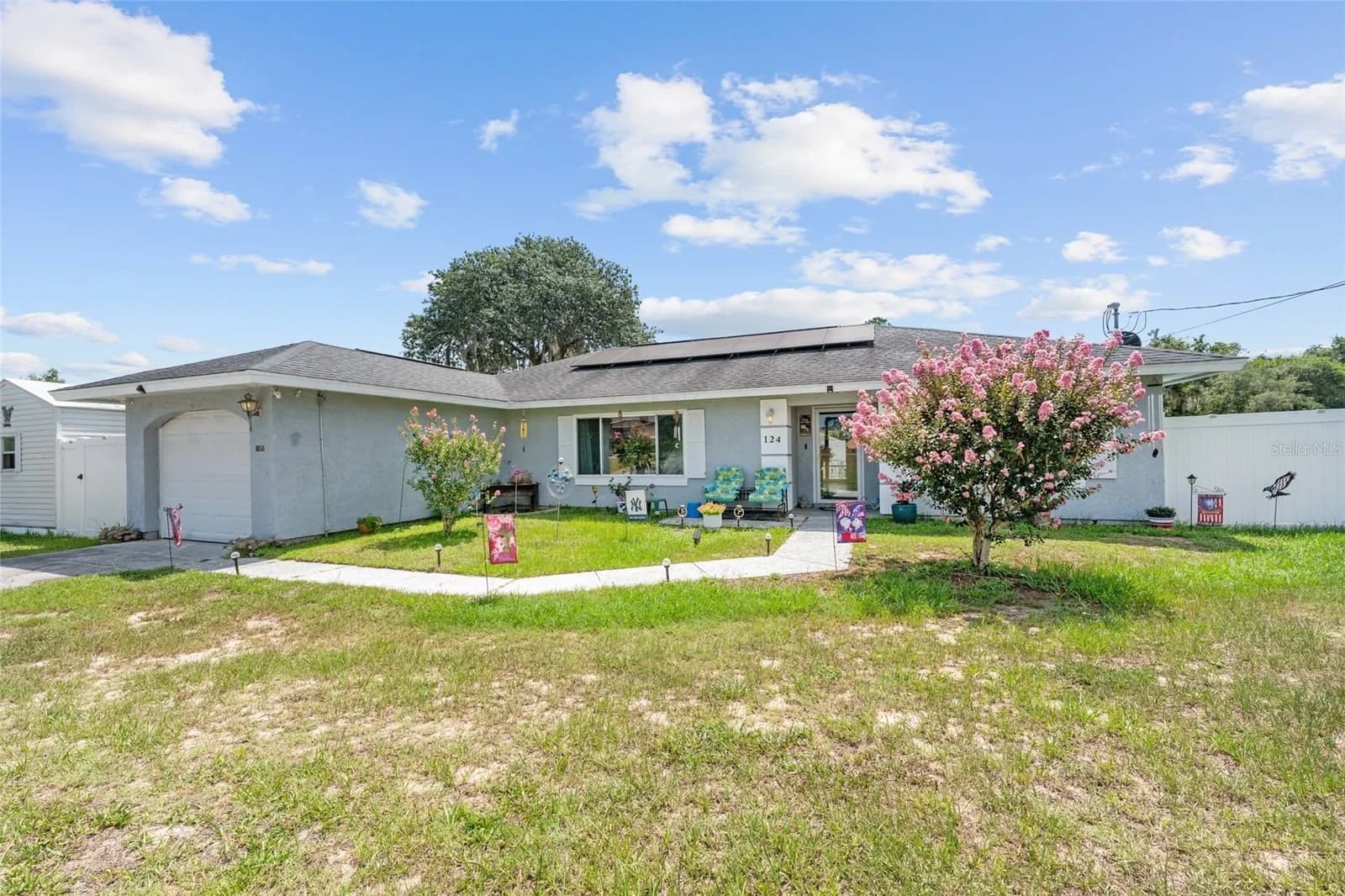 124 OAK