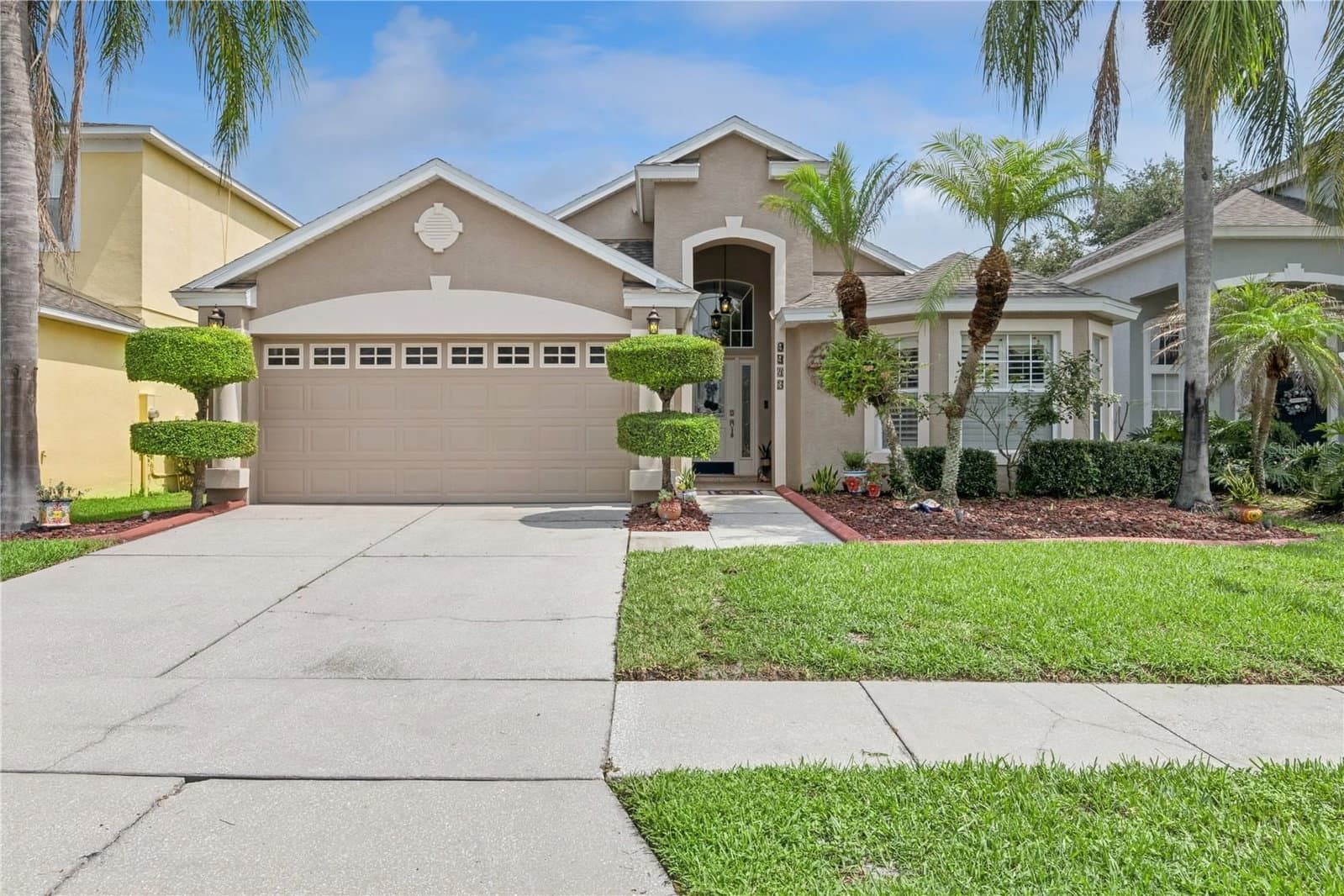9943 HERON POINTE