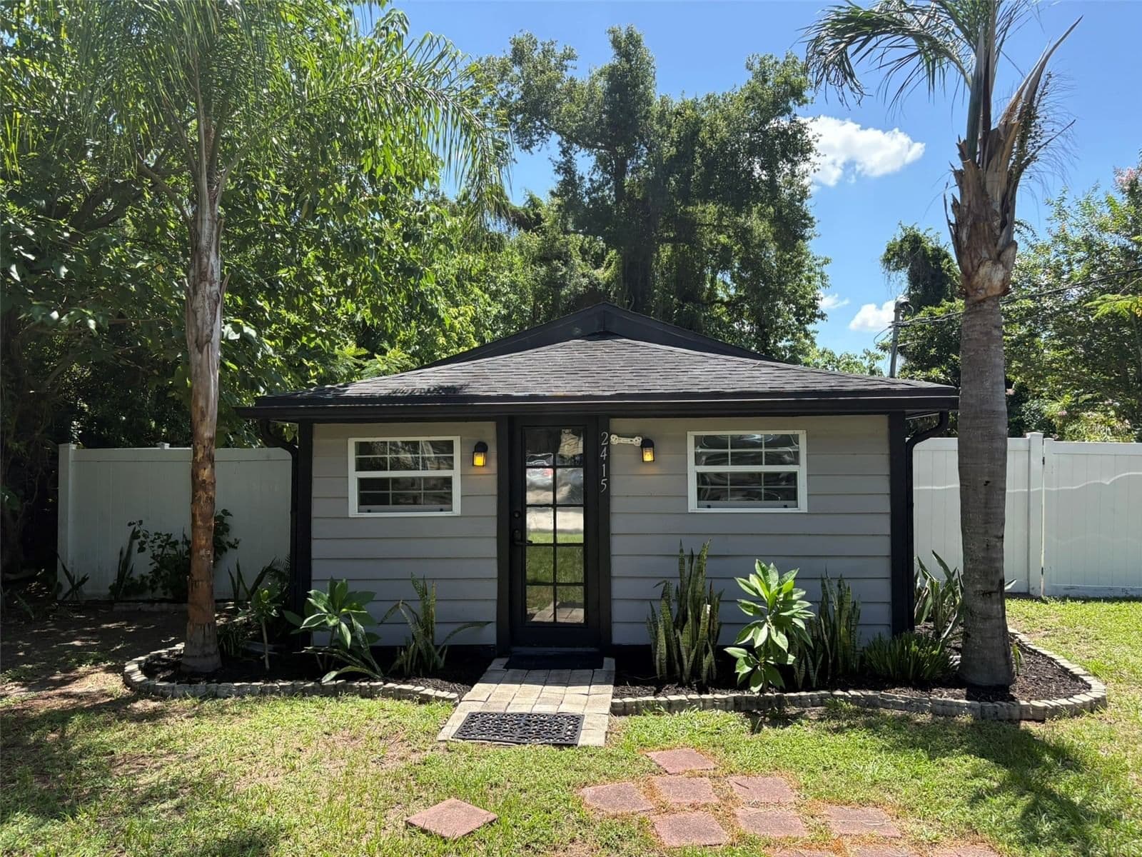 2415 MAYER