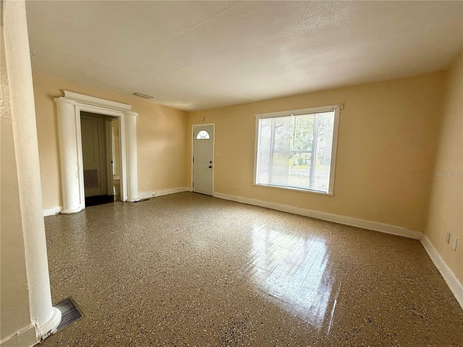 Photo 5 of 629 AVENUE A