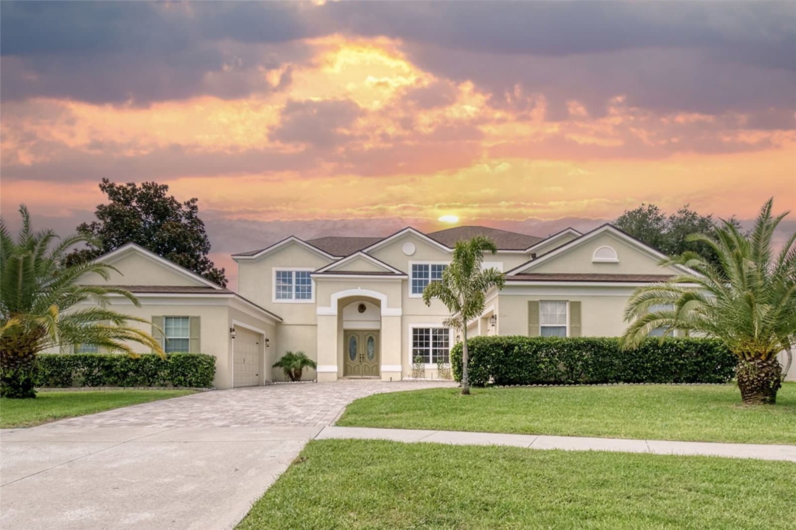 2924 MAJESTIC ISLE