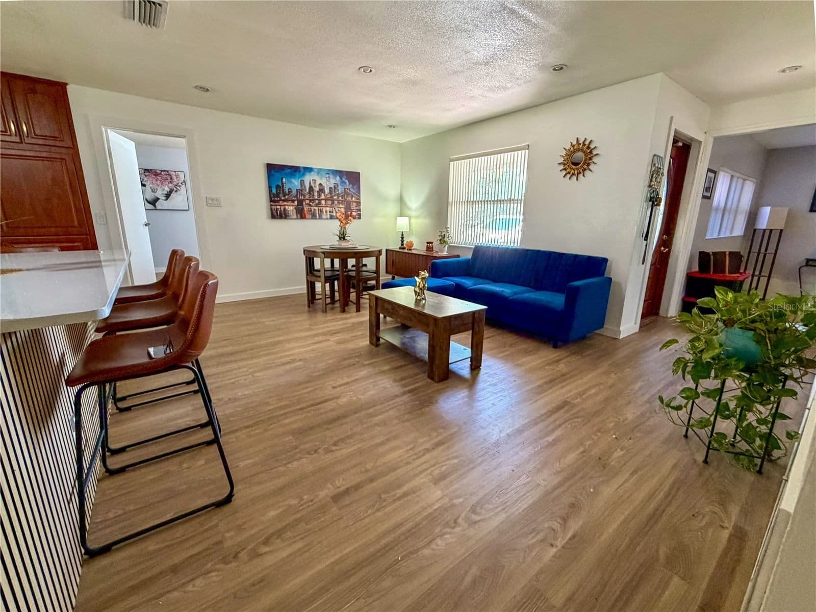 Photo 5 of 45 CASWELL