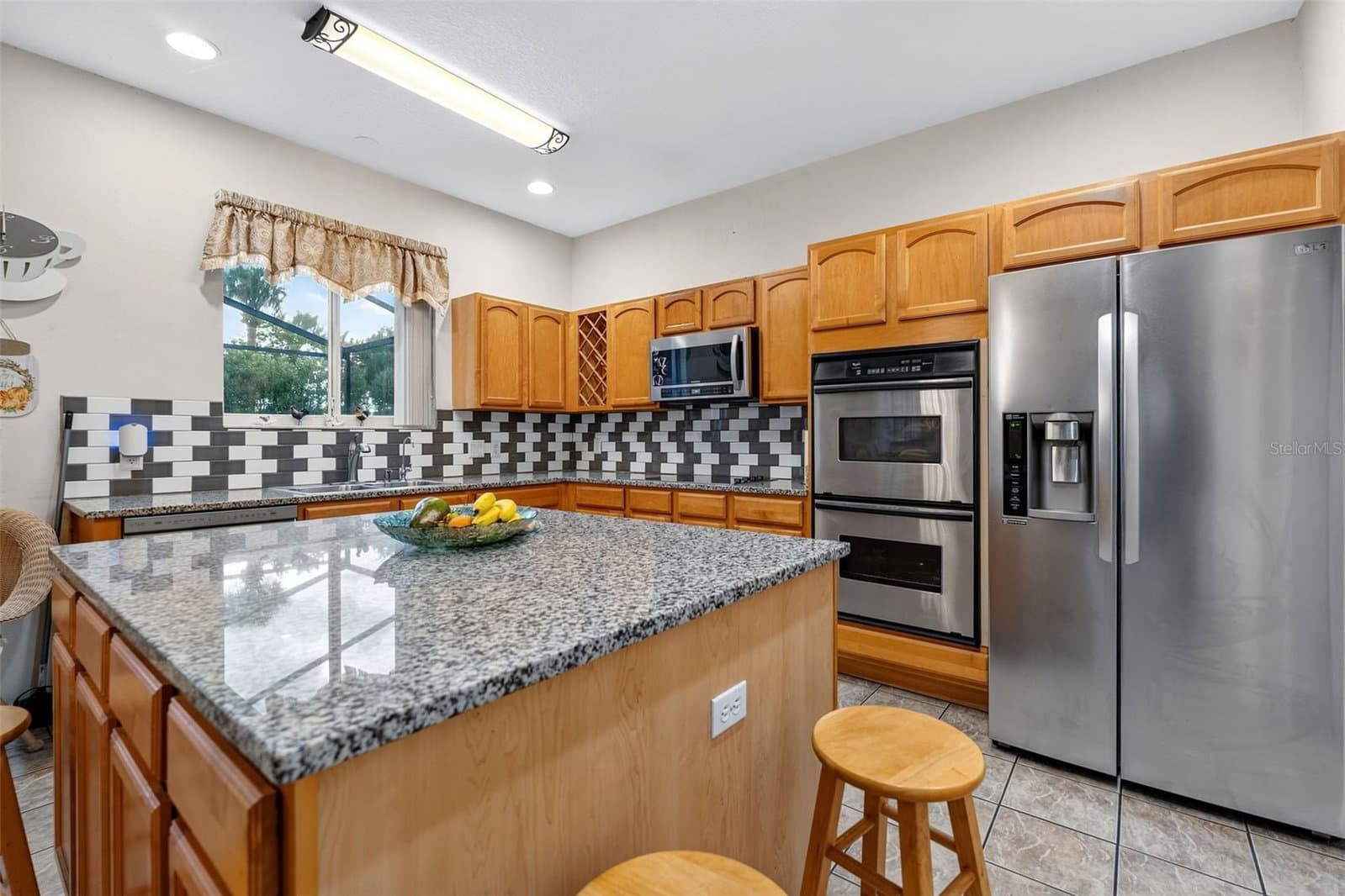 16525 SUNRISE VISTA