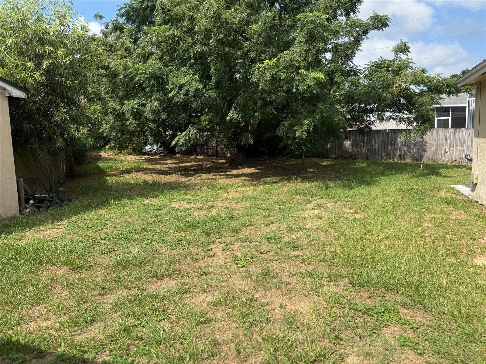 7425 VILLAS OAK