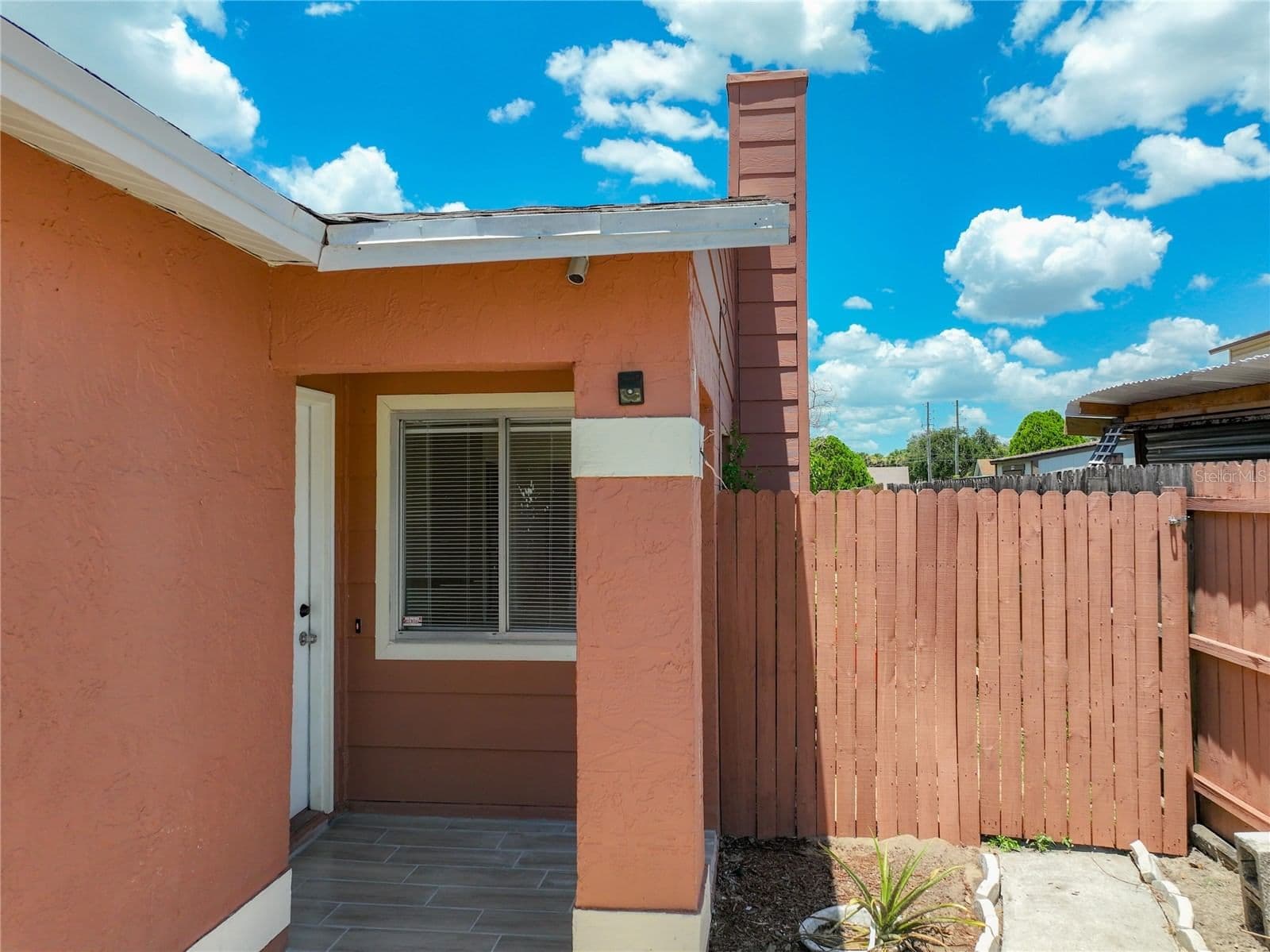 Photo 5 of 7122 HARBOR HEIGHTS
