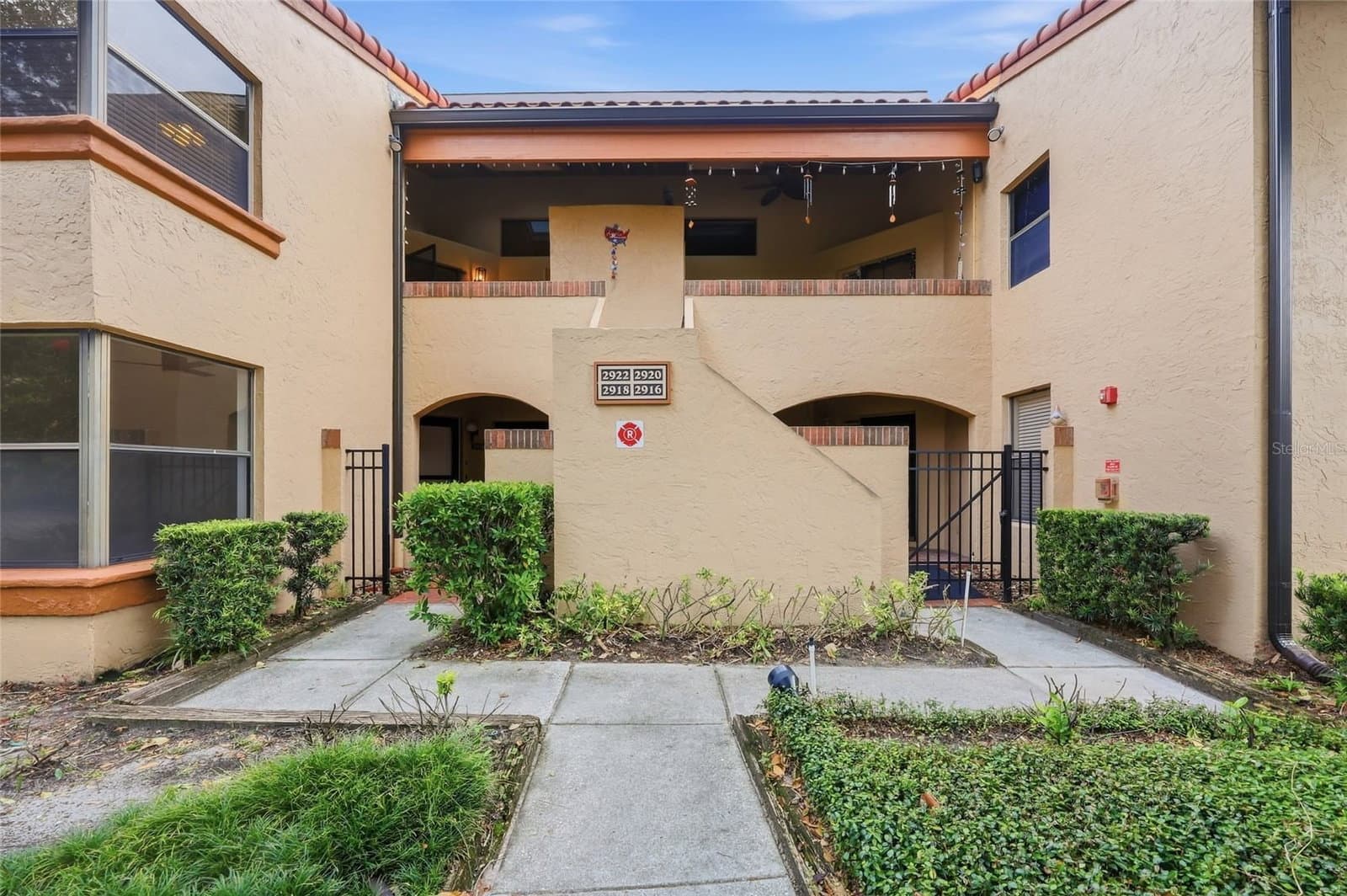 2922 LAKE PINELOCH