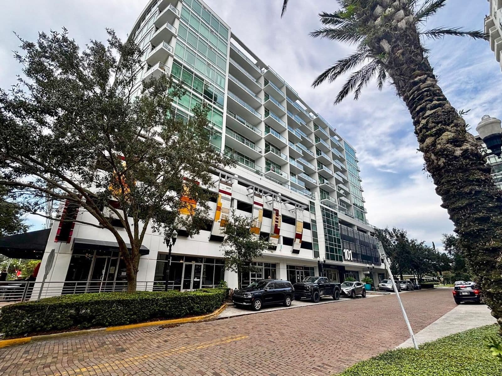 101 EOLA