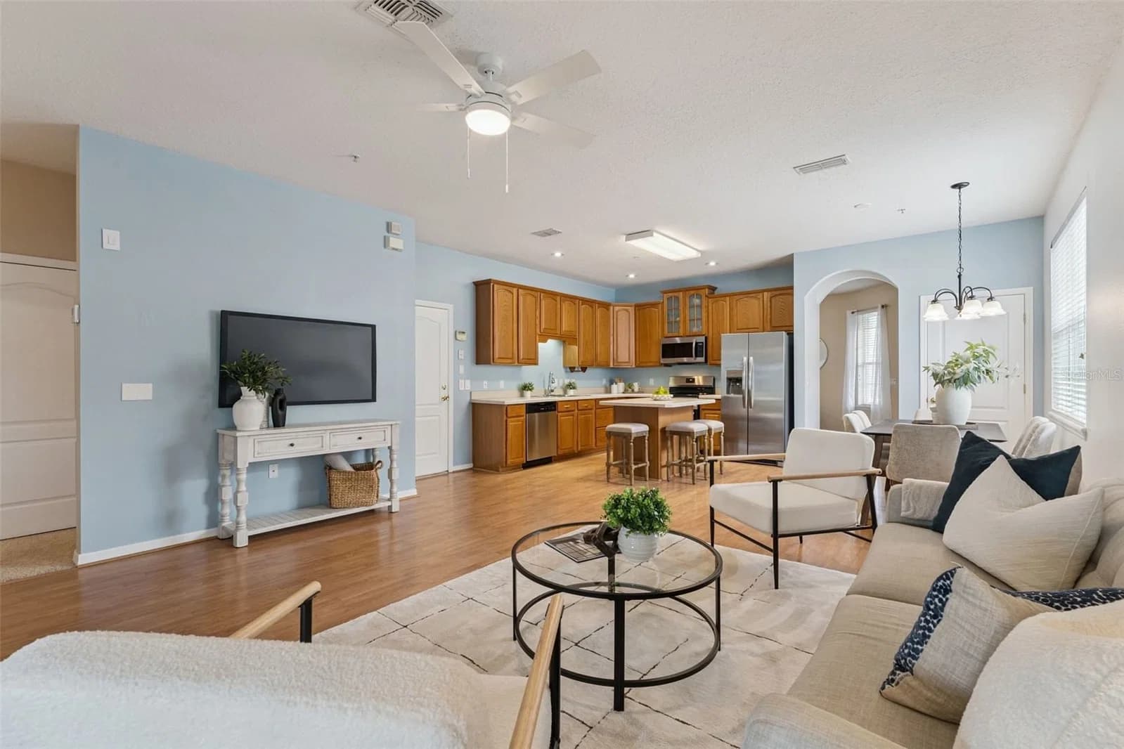 Photo 4 of 10525 EASTPARK LAKE