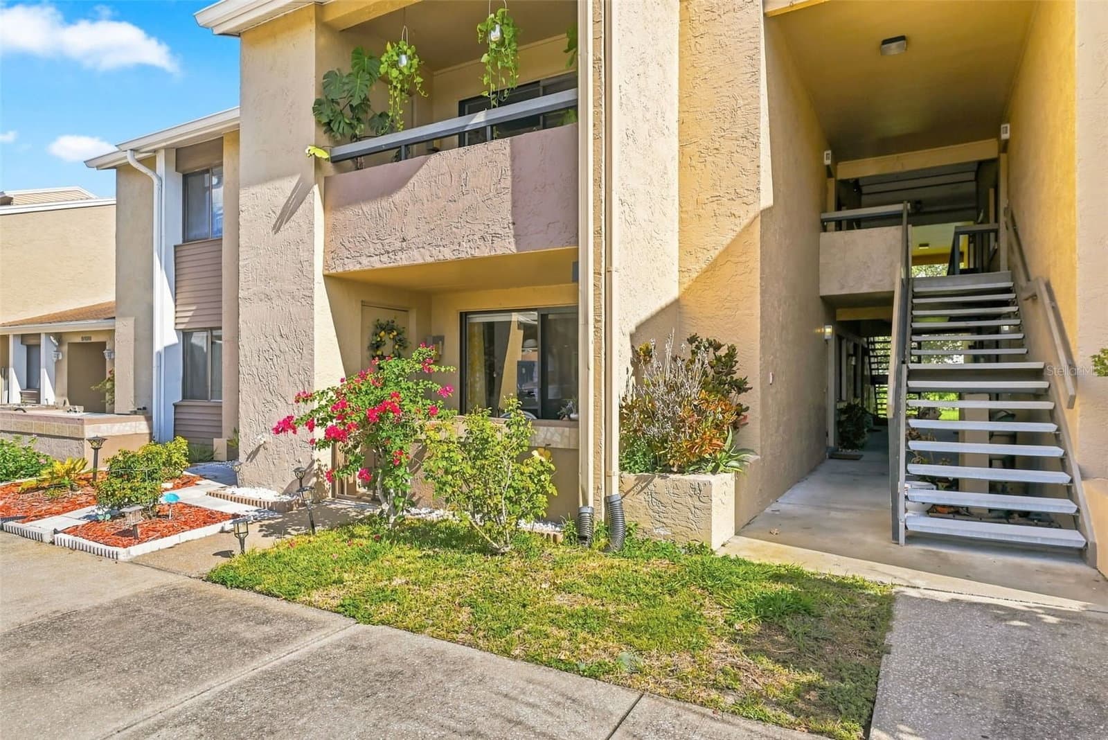 5195 VINELAND