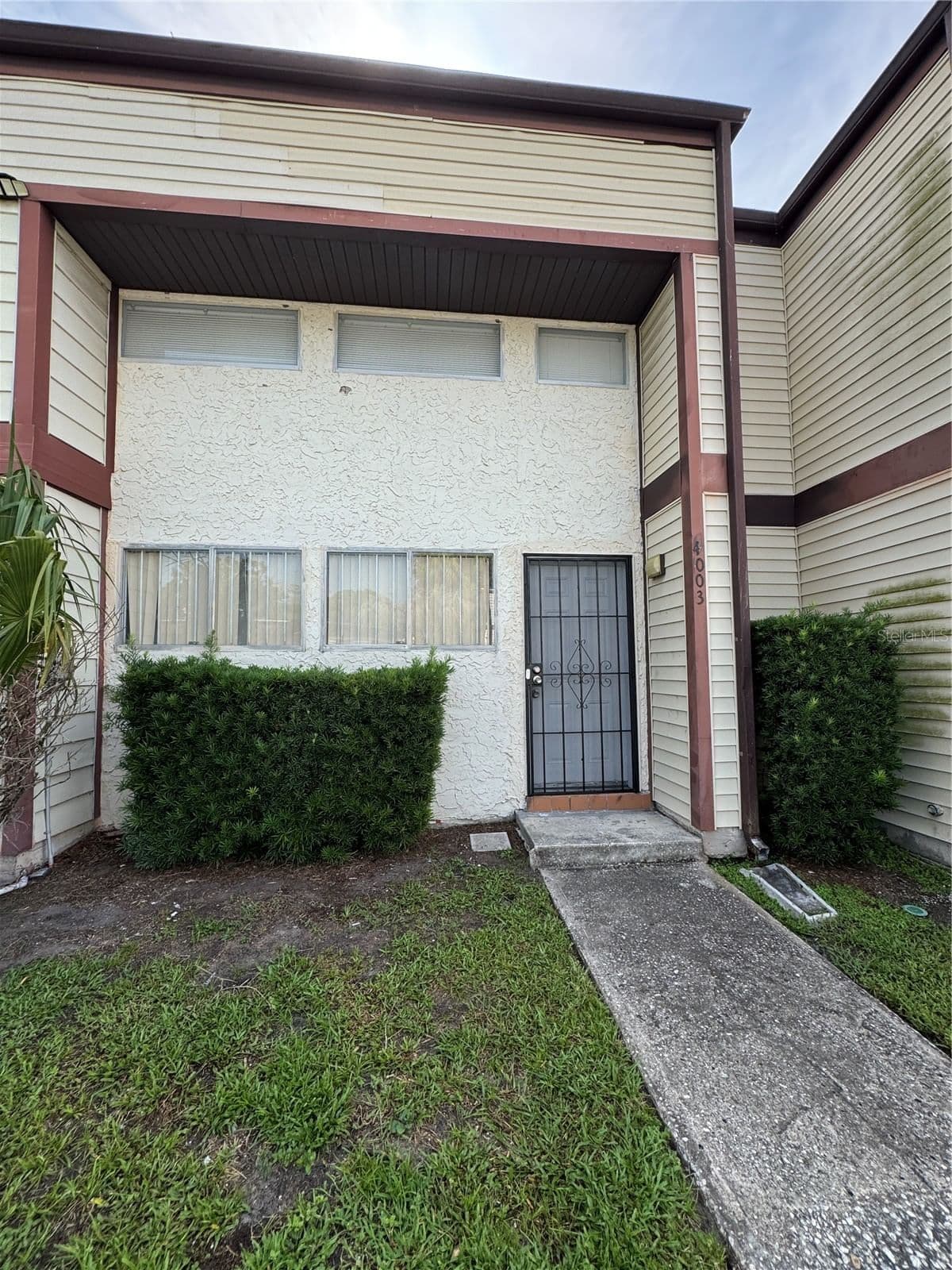4003 WOODFERN
